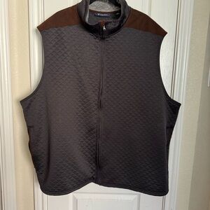 Daniel Cremieux Men's Quilted Black and Brown Vest